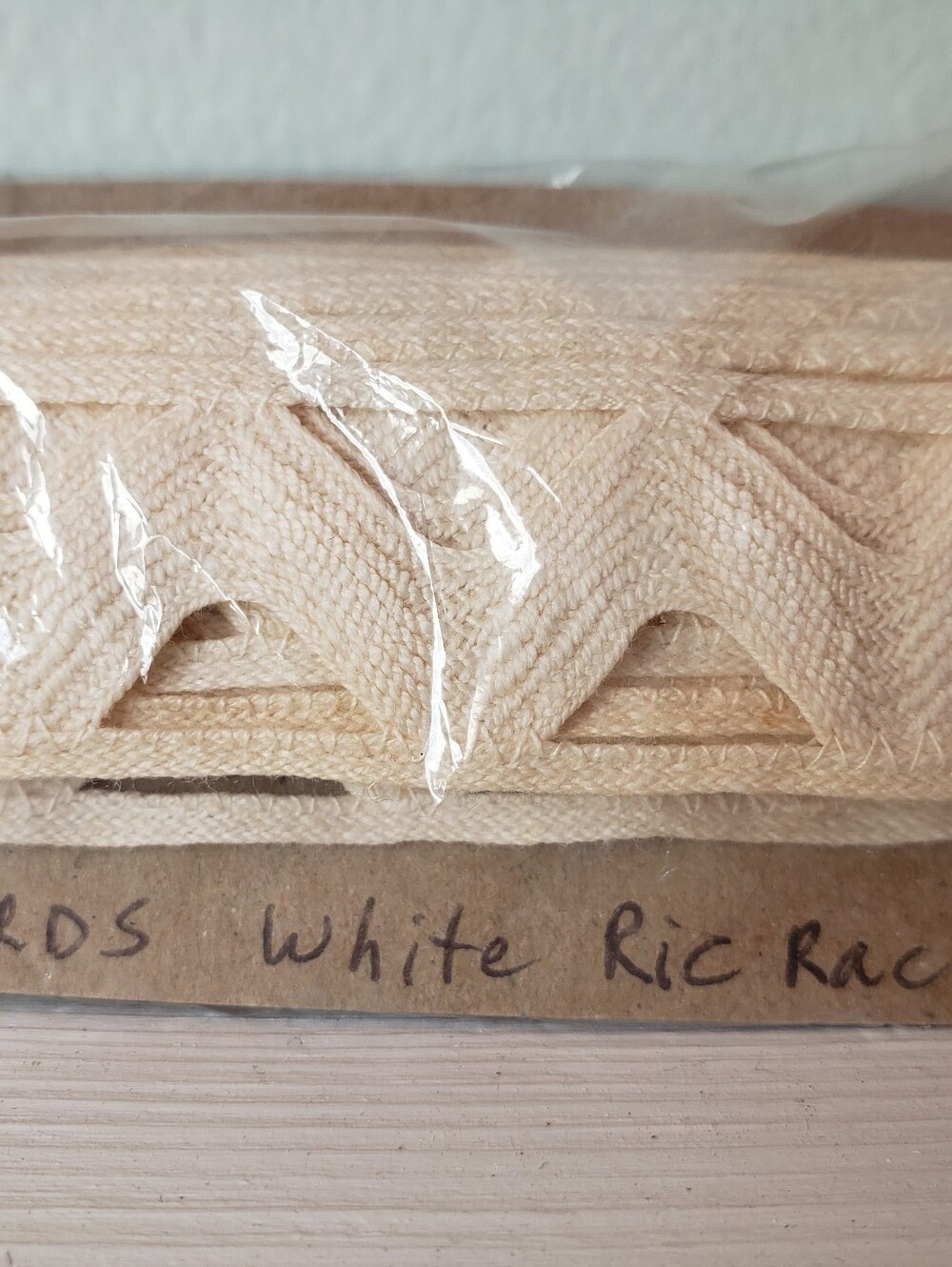 Vintage 1950's Rick-rack Trim, 5 Yrds - Picture 6 of 6